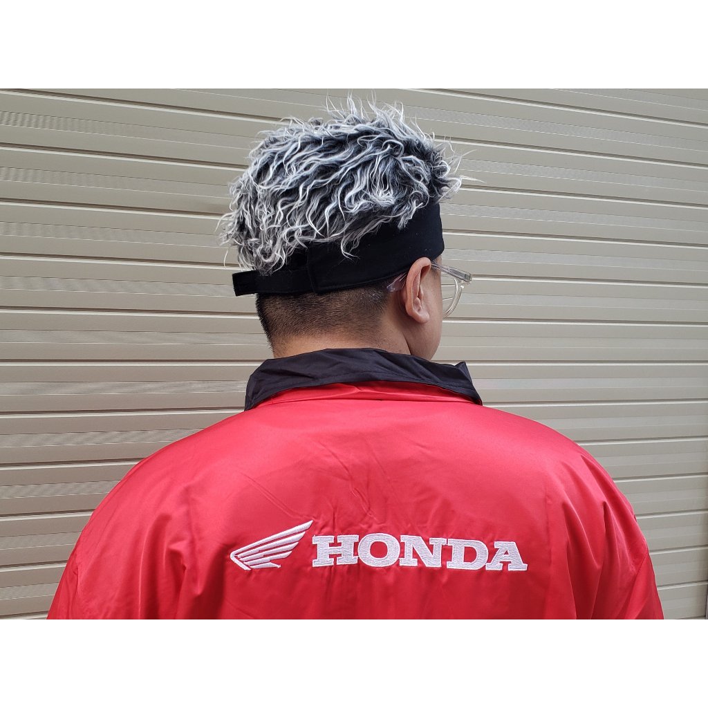 Áo khoác gió Honda 2 mặt đỏ đen cho thợ sửa xe máy.