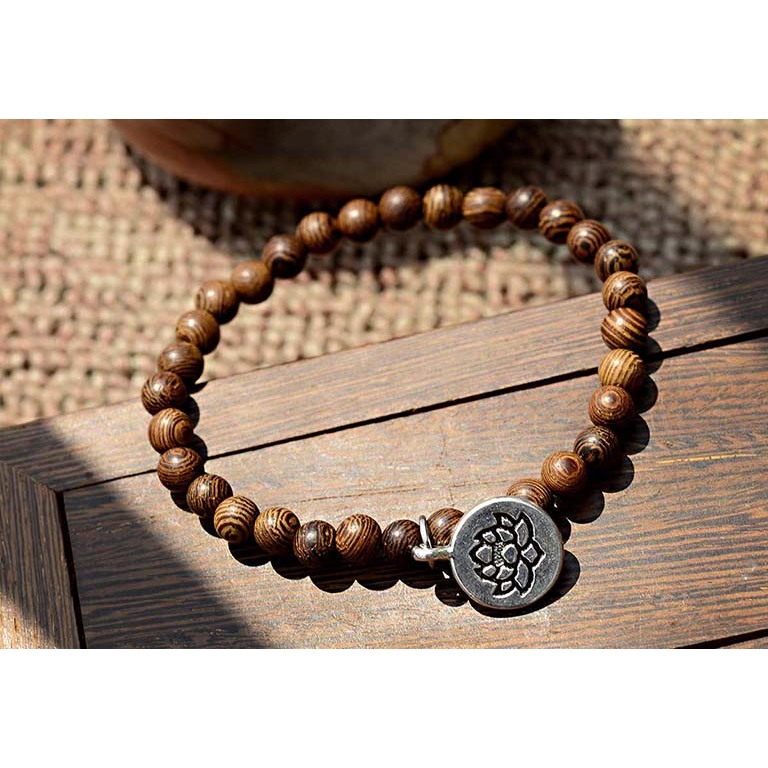 Vòng trang sức cao cấp dành cho thú cưng VIP