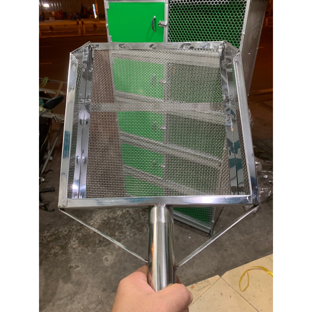 Sàn cát, sàn phân gà lưới khít lổ nhỏ dùng sàn cát mịn