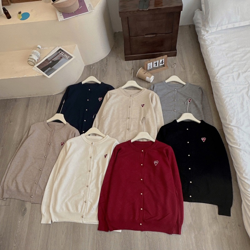 Áo len thêu GUC 009