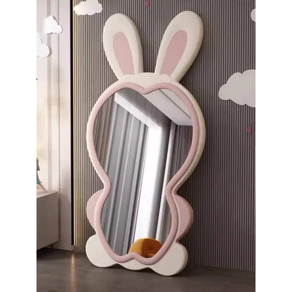 Gương thỏ tròn bọc nỉ kích thước 80x160cm (cả tai)