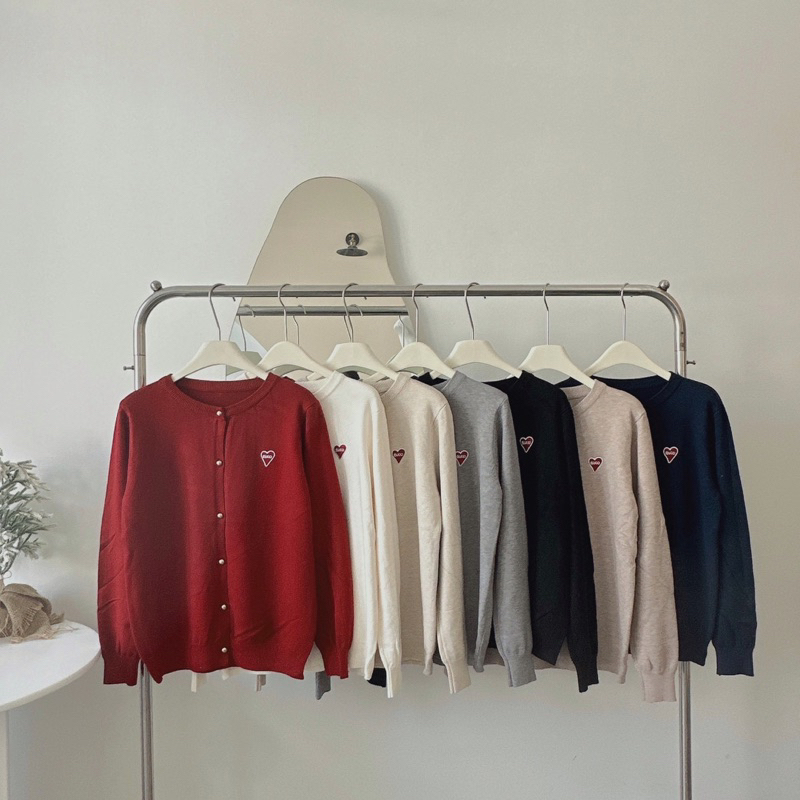 Áo len thêu GUC 009