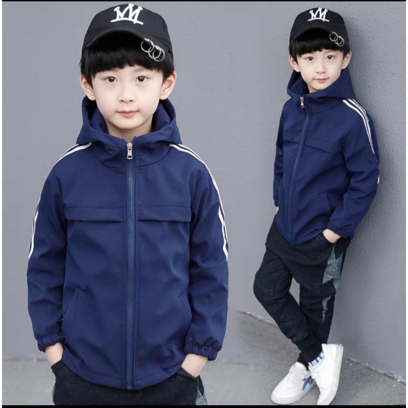 Áo khoác gió 3 sọc size đại cho bé trai