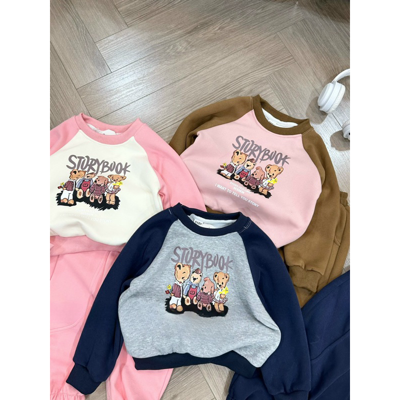 Bộ thu đông bé gái, bộ quần áo dài tay chất nỉ họa tiết STORY BOOK cho bé 10-30kg