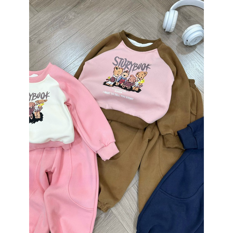 Bộ thu đông bé gái, bộ quần áo dài tay chất nỉ họa tiết STORY BOOK cho bé 10-30kg