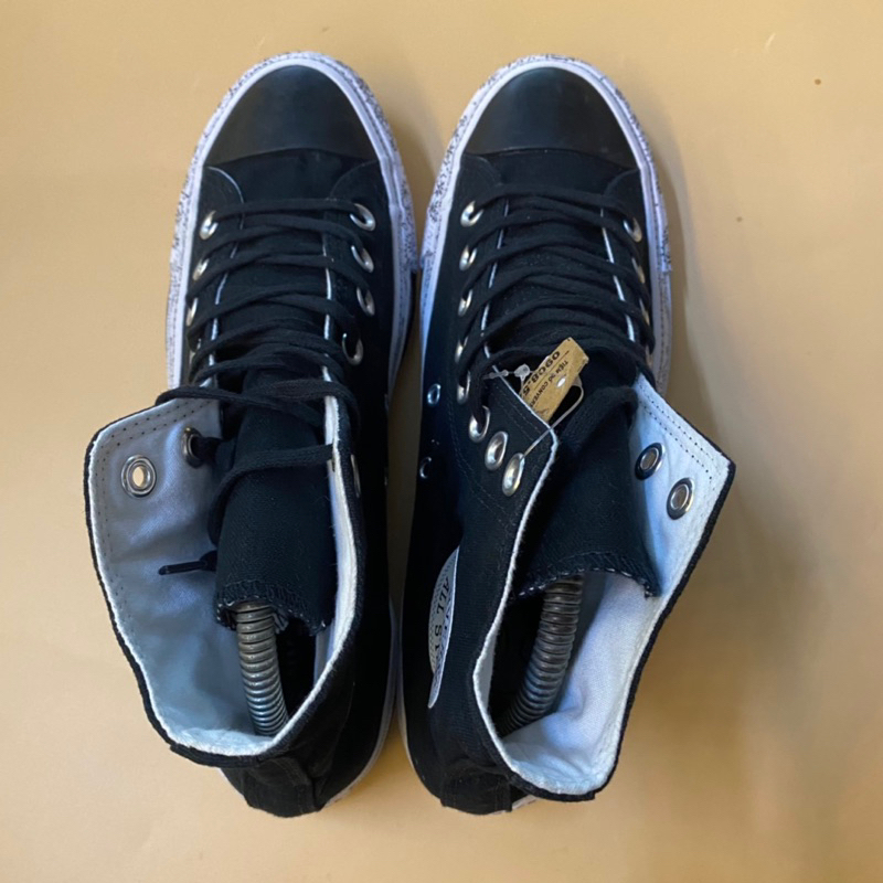 Giày chính hãng đã qua sử dụng