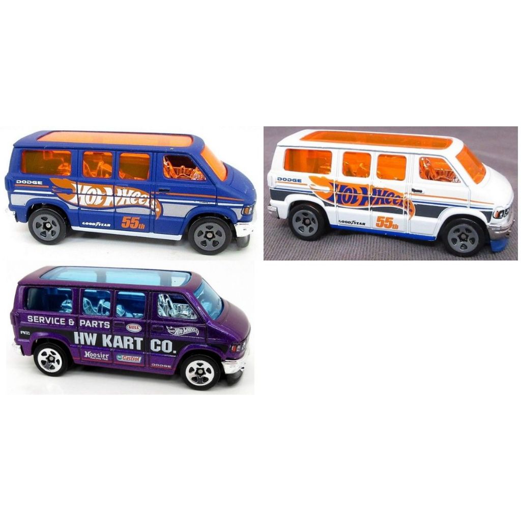 Xe mô hình Hot Wheels Dodge Van