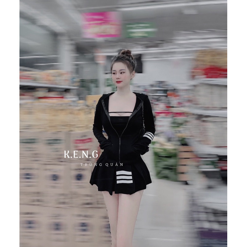 Sét bộ đầm thể thao nữ kèm áo quây mặc trong