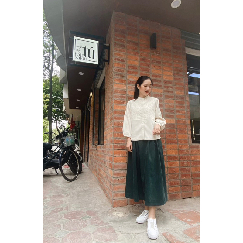 Set Áo Nhung Be Vàng Mix Chân Váy Nhung Xanh Cạp Chun  38-74kg