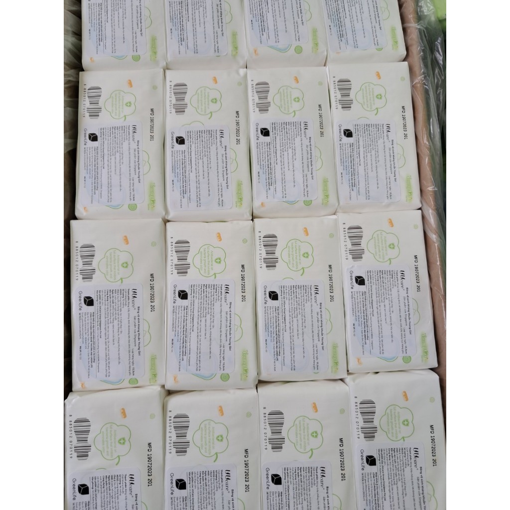 Băng vệ sinh UUcare Singapore Young Girl hàng ngày 15,5cm gói 40 miếng