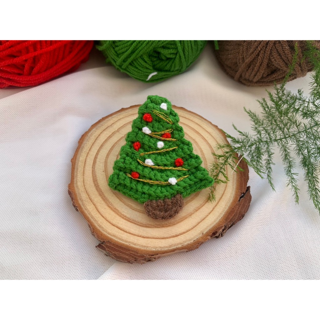 [Handmade] Kẹp tóc Noel - họa tiết cây thông - kẹp tóc móc len cho bé gái