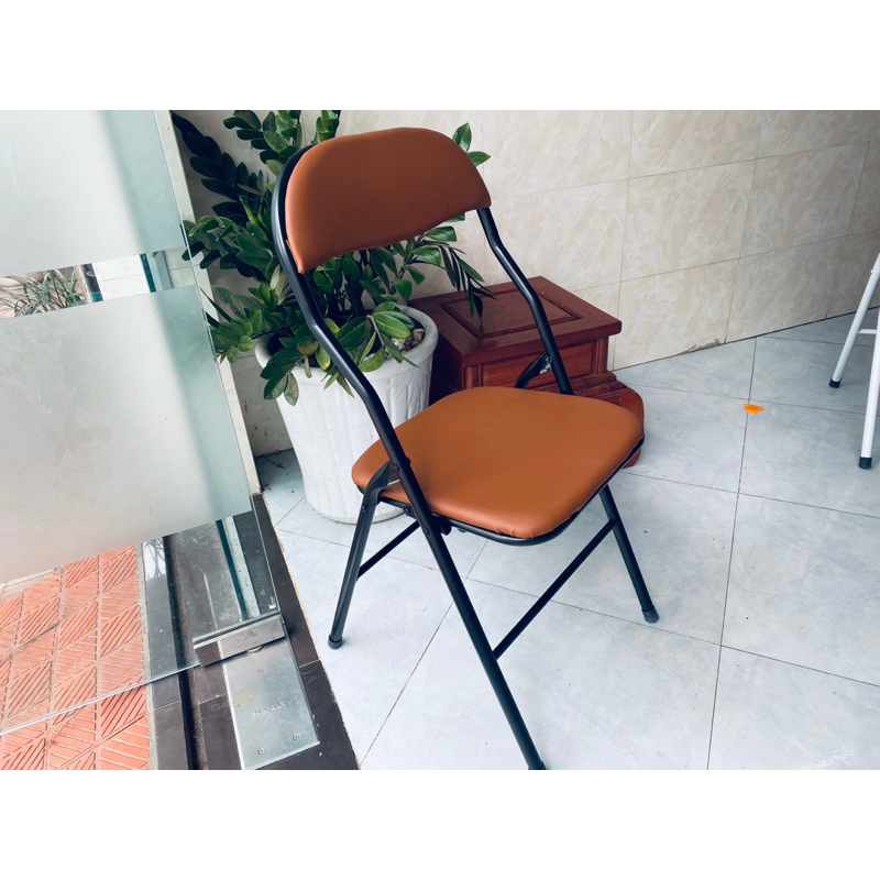 Ghế văn phòng màu đen tuyền tuyệt đẹp