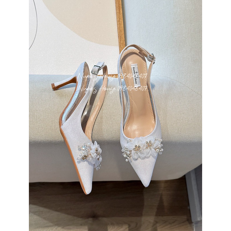 Giày cao gót màu trắng, giày cưới 2023