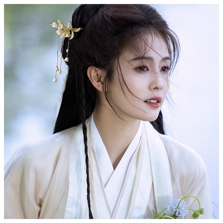 Trâm cài tóc búi trang phong cách cổ trang thanh lịch