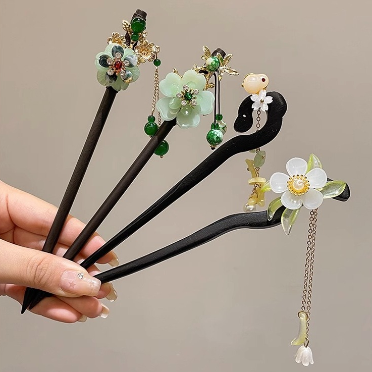 Trâm cài tóc búi trang phong cách cổ trang thanh lịch