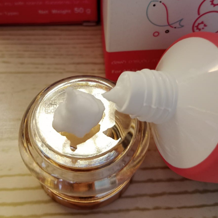 Kem Dưỡng Làm Trắng, Giảm Thâm Nách Alpha Arbutin 3 Plus Thái Lan 50g