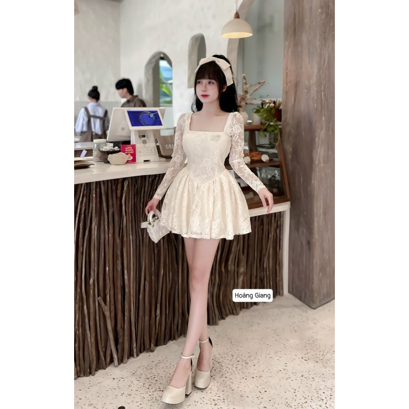 Váy ren dài tay kèm tag xinh