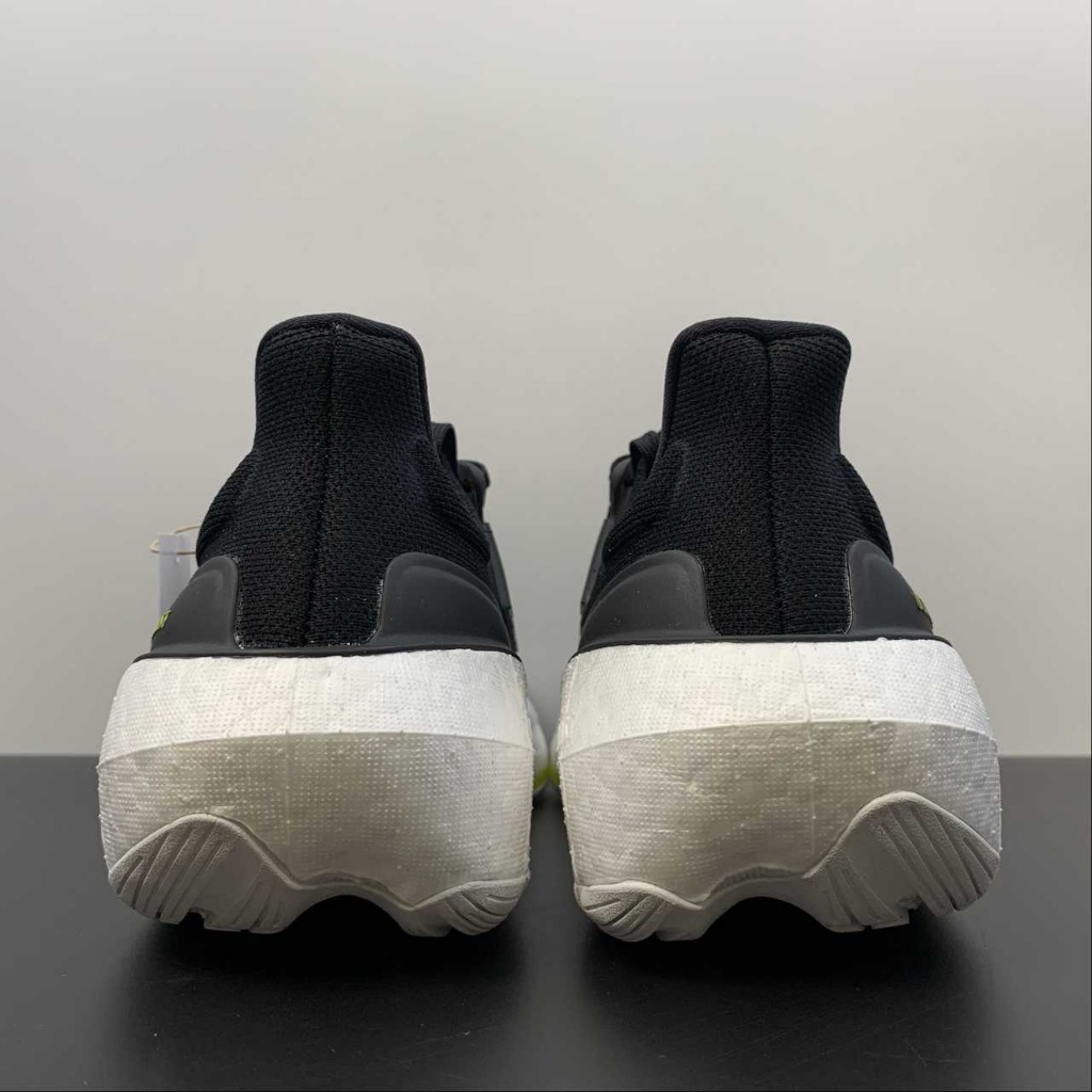 Giày ULTRABOOST LIGHT thể thao chạy bộ, gym, dã ngoại siêu êm ái