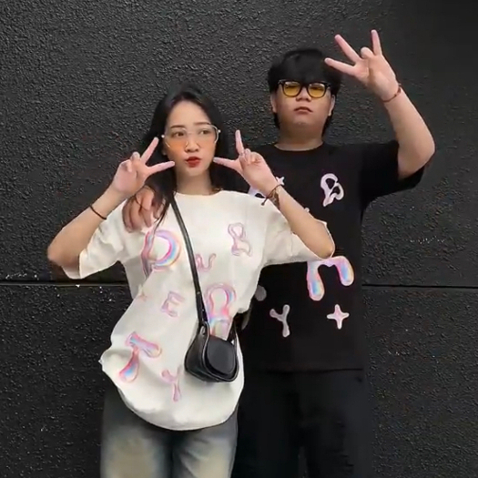 Áo thun localbrand PUBERTY GRADIENT TEE