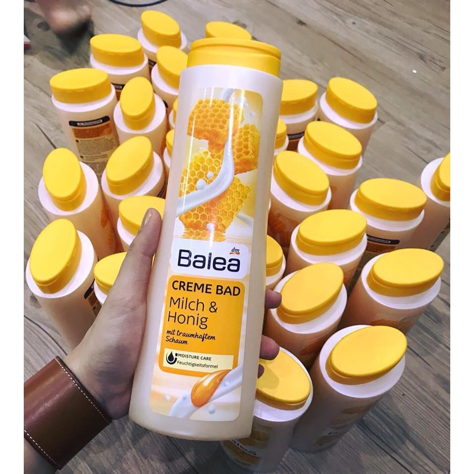 Sữa tắm hương mật ong Balea Cremedusche Milch & Honig của Đức
