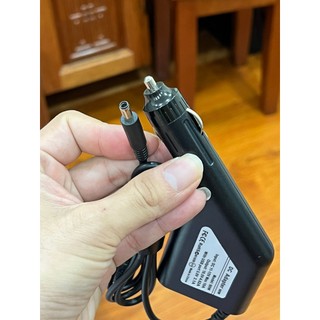 sạc đầu tẩu 12v trên oto sang sạc laptop dell