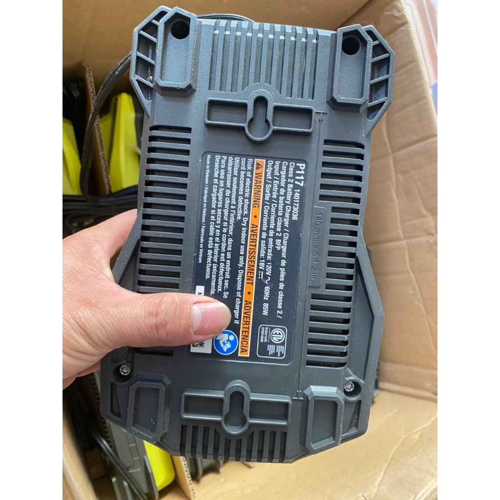 Sạc nhanh pin 18v ryobi