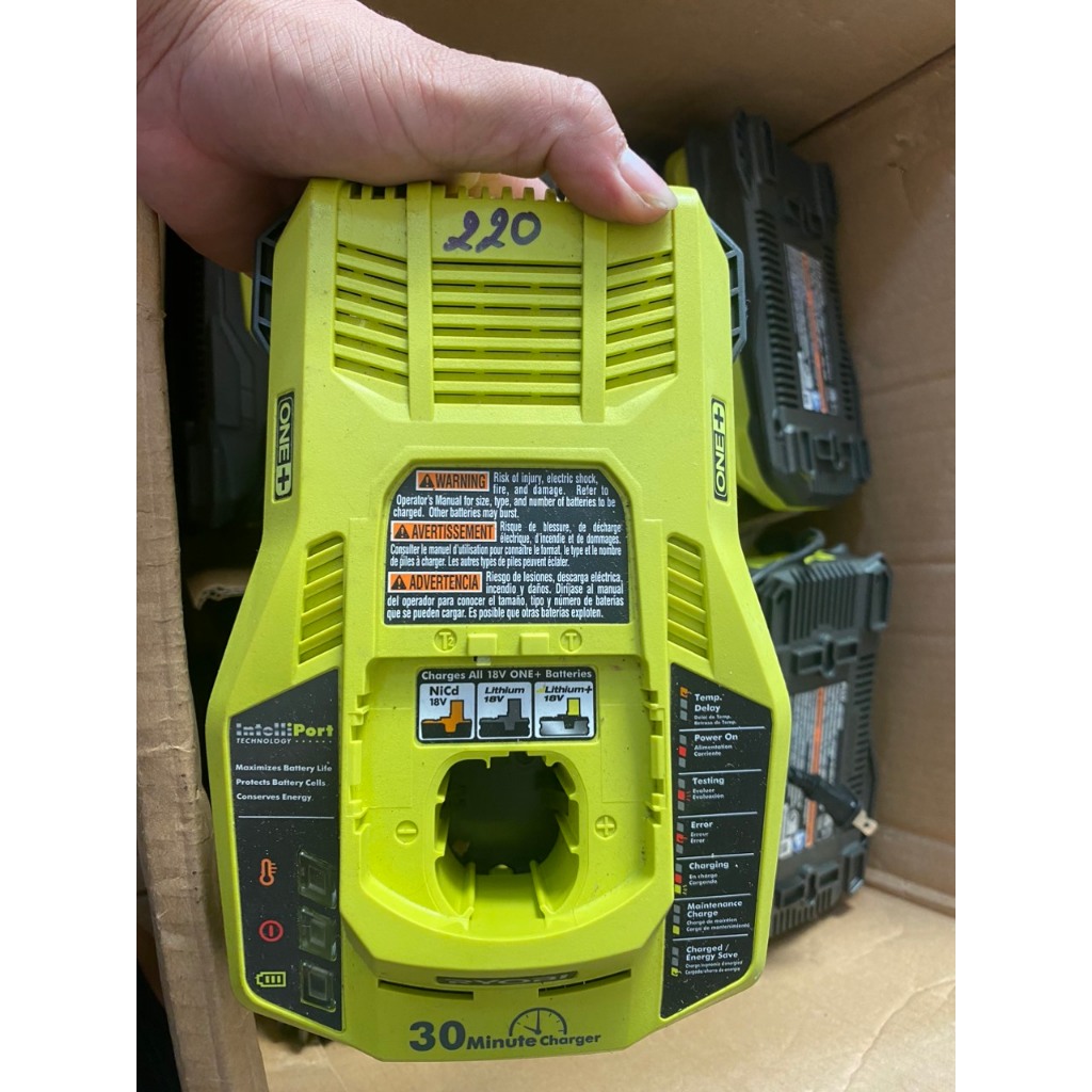 Sạc nhanh pin 18v ryobi