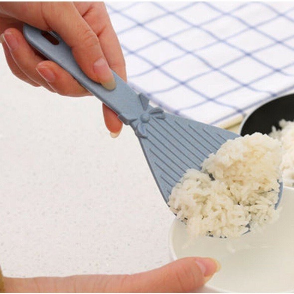 Muôi / Môi xới cơm hình nơ bằng nhựa chịu nhiệt an toàn