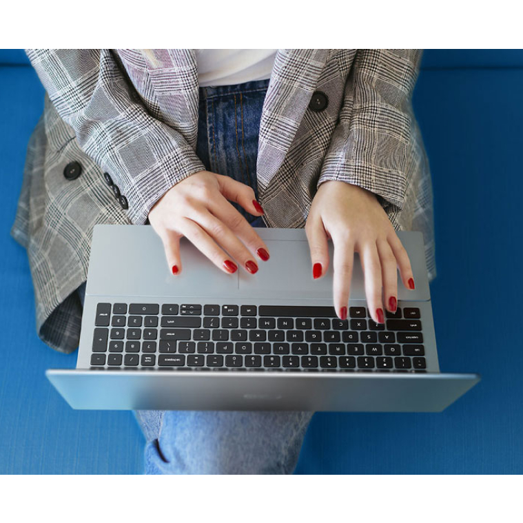 Laptop Máy Tính Dell Inspiron 5620  - Hàng Chính Hãng - BH 1 năm - Có Xuất VAT