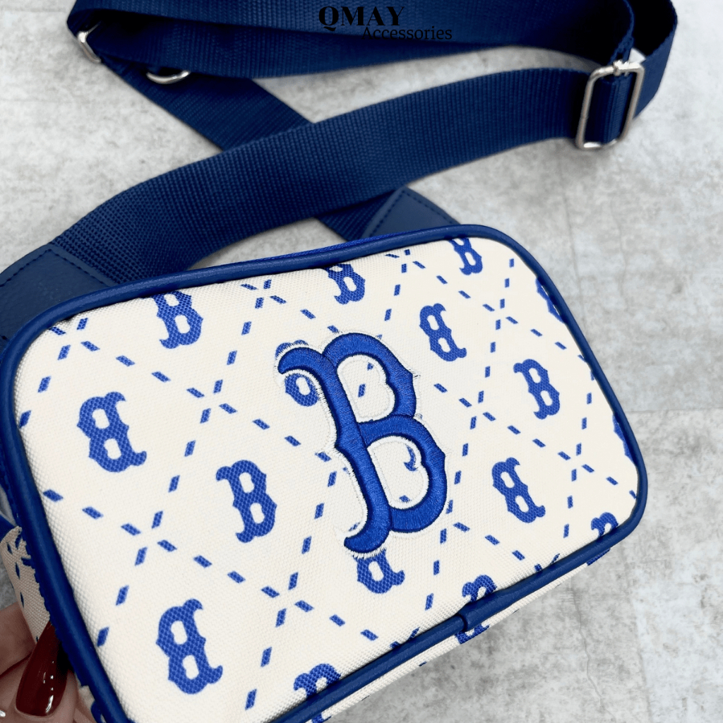 Túi Đeo Chéo MLB Dia Monogram Mini Crossbody Bag B527 Thời Trang Phong Cách Hàn Quốc Size 18cm x 5cm x 11cm