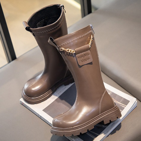 Bốt bé gái lót lông siêu ấm, cá tính cho bé gái size từ 26-36 hàng QCCC mã 125