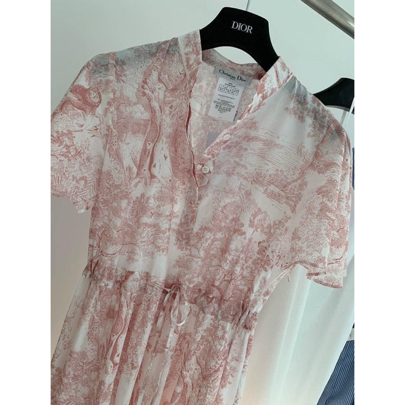 Váy D size 36 S new 99%