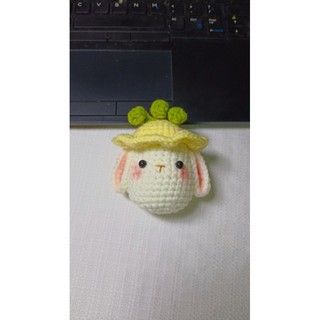 Móc khoá thỏ mầm cây mini handmade bằng len