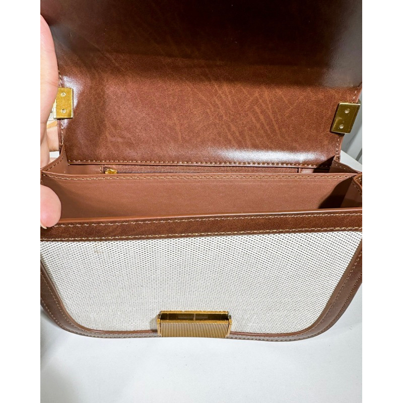 Túi xách khoá phím đàn