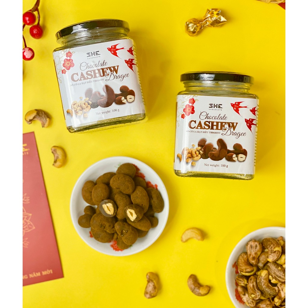 Socola Hạt điều Tiramisu 100g SHE Chocolate - Nhân hạt điều rang nguyên hạt giòn tan và socola đen