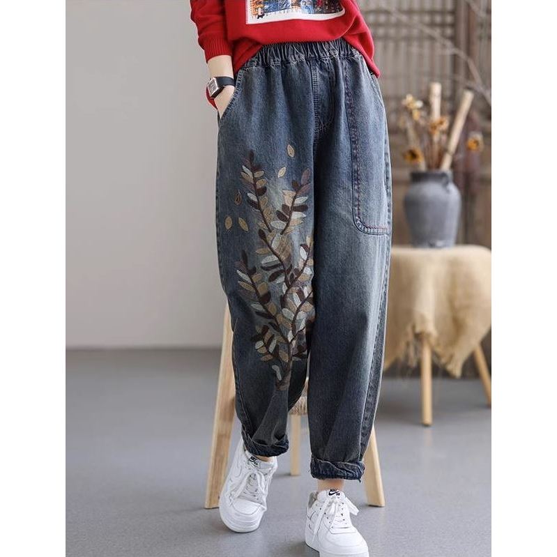 Quần jean nữ thêu hình lá màu xanh đủ size 40-90kg mã MDM02