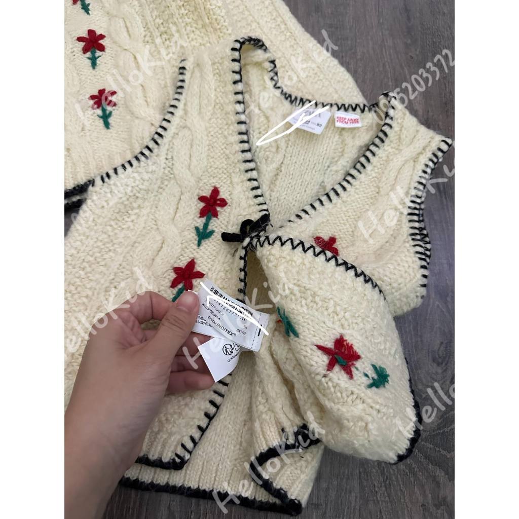 Áo len thêu hoa Zz.R cho bé