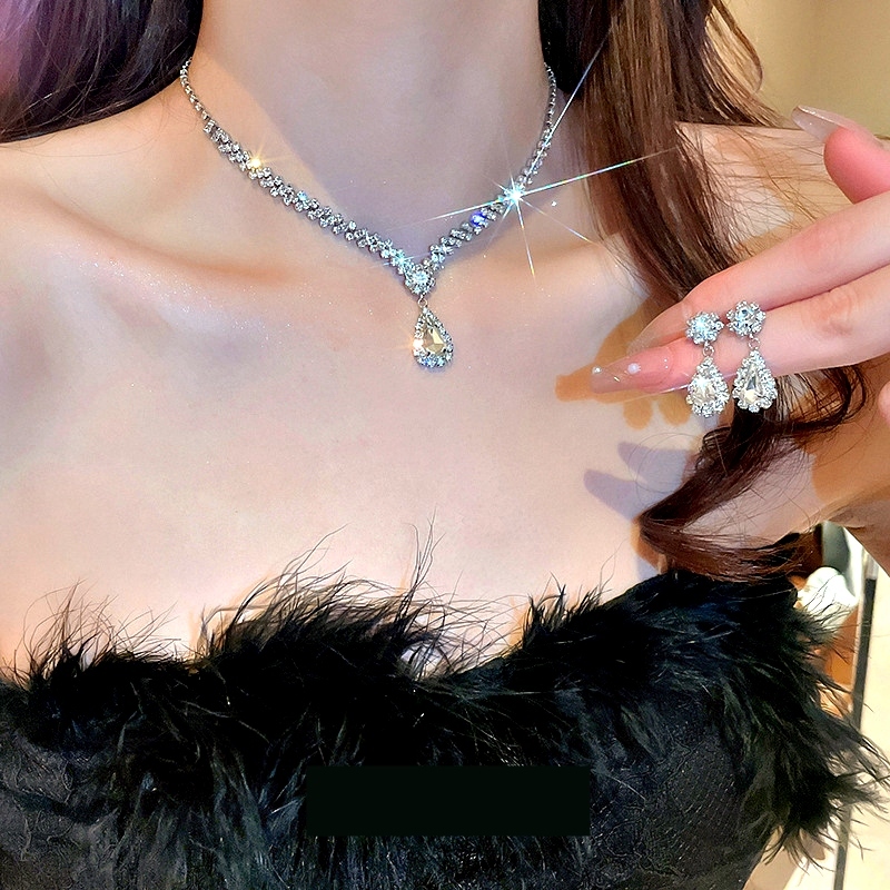 Set Khuyên Tai - Vòng Cổ Cô Dâu FENCY NHÀ NHỎ 472