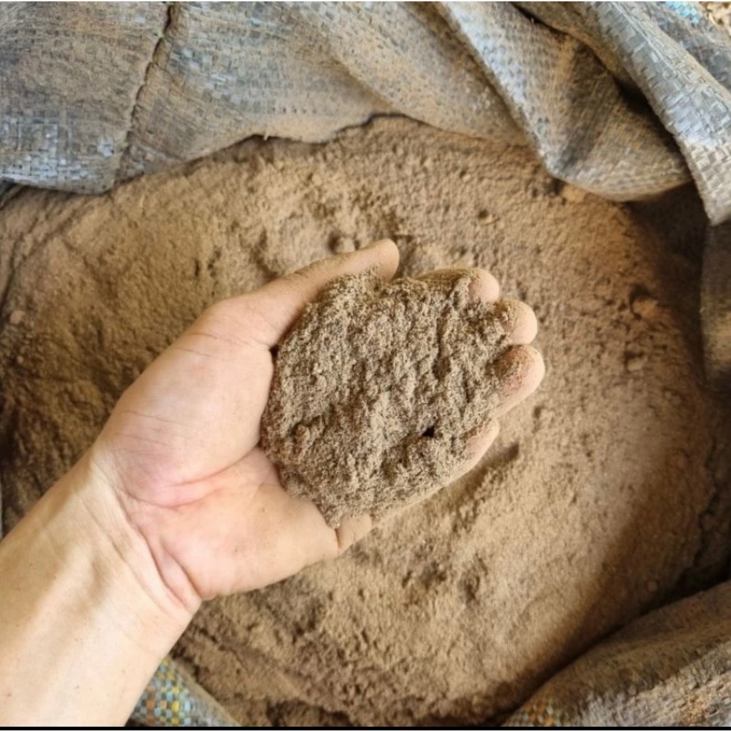 Bột trầm, bọt trầm hương việt nam, bột trầm hương nguyên chấ, tự nhiên, xông nhà, tẩy uế hà xá đồ thờ cúng phong thủy