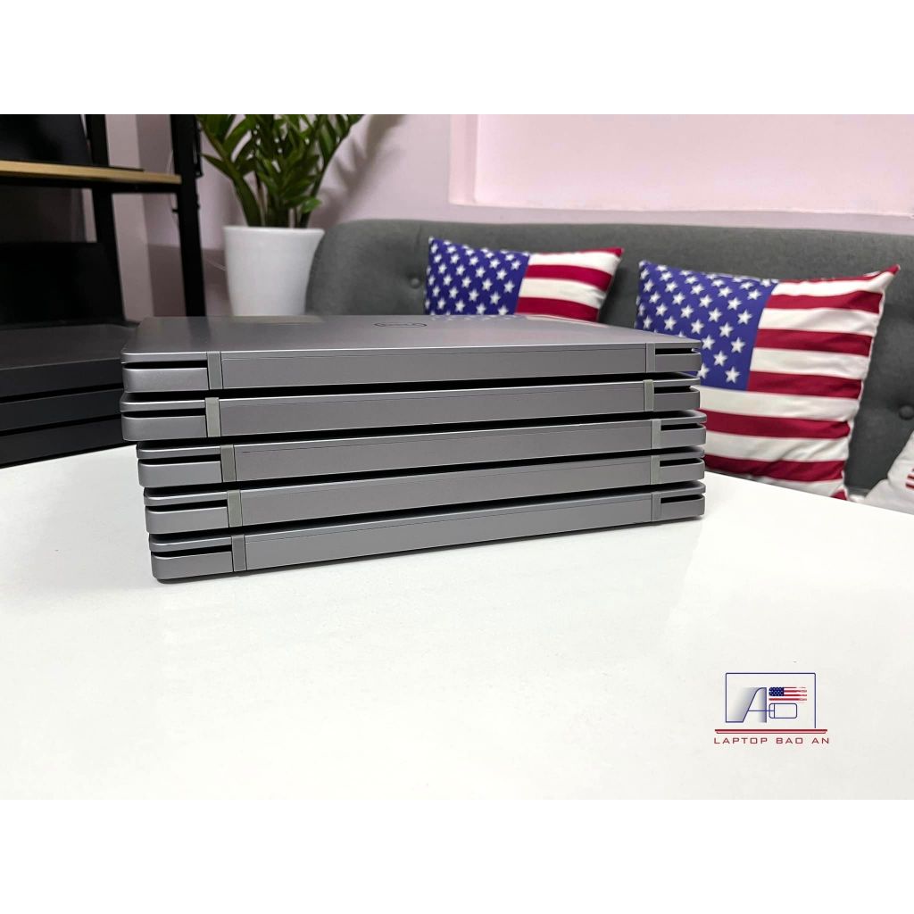 .Máy tính. bảng.Dell Latitude 7400 - 𝐂𝐨𝐫𝐞 𝐢𝟓 𝟖𝟑𝟔𝟓𝐔/ 𝐑𝐚𝐦 𝟖𝐆/ 𝐒𝐒𝐃 𝟐𝟓𝟔𝐆/ 𝐌𝐚̀𝐧 𝟏𝟒" 𝐅𝐇𝐃 𝐈𝐏𝐒 - đen, bạc