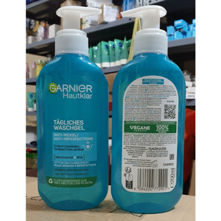 Sữa rửa mặt giảm mụn Garnier Hautklar dạng vòi 200ml của Đức