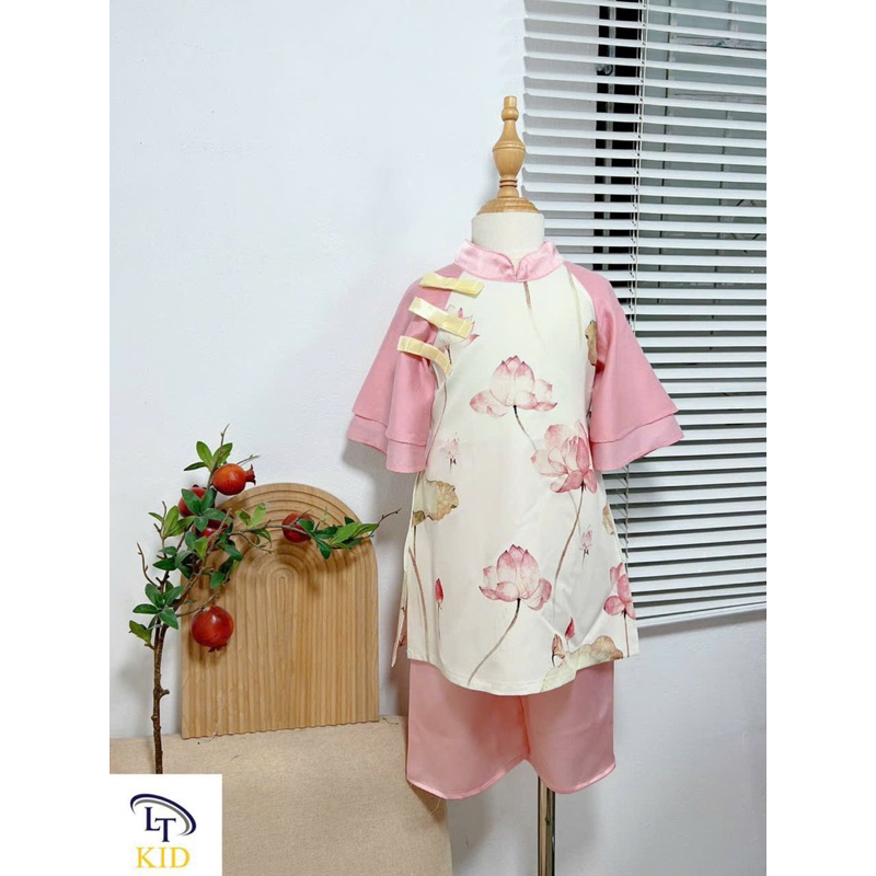 𝑪𝒐̂ 𝒈𝒂́𝒊 𝒄𝒖̉𝒂 𝑴𝒆̣ 𝒕𝒉𝒂̣̂𝒕 𝑿𝒚𝒏𝒉 👭 𝑳𝒖𝒏𝒈 𝑳𝒊𝒏𝒉 𝑻𝒓𝒐𝒏𝒈 𝑵𝒂̆́𝒏𝒈   🌺 Em về them mẫu yếm siêu đẹp a Hàng đẹp bao bán shop a 8-30kg