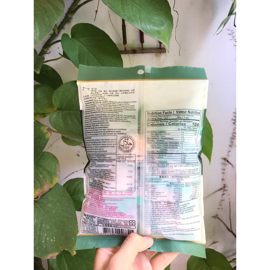 Bánh Mochi Dâu Tây - Strawberry Mochi