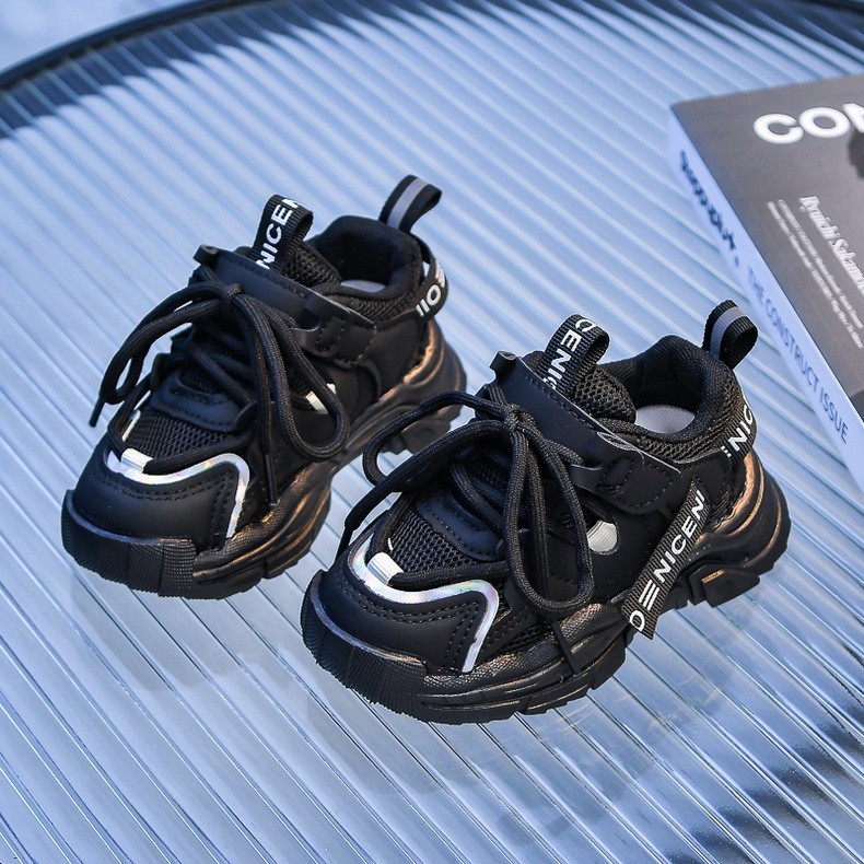 Giày Thể Thao Trẻ Em-Giày Siêu Nhẹ Khóa Dán Phối Dây Cá Tính Cho Bé Trai Bé Gái Size từ 21-30 Mã Mới 777