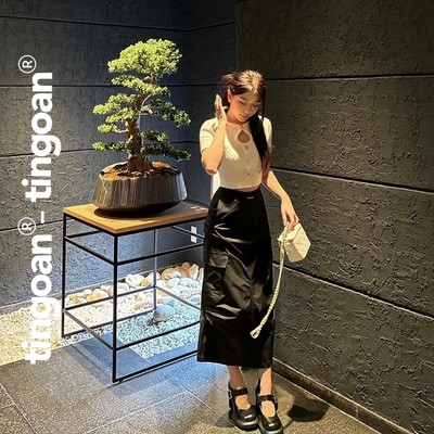 TINGOAN® - Chân váy dài đen cạp cap túi hôp 2 bên nhún 2 bên JI JI LONG SKIRT/BL