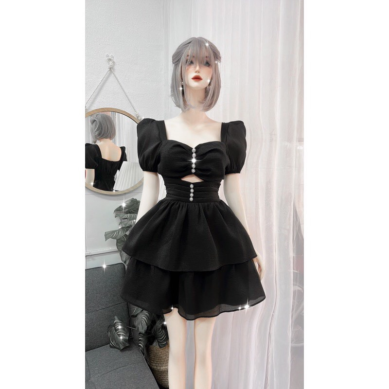 Đầm tầng có mút ngực