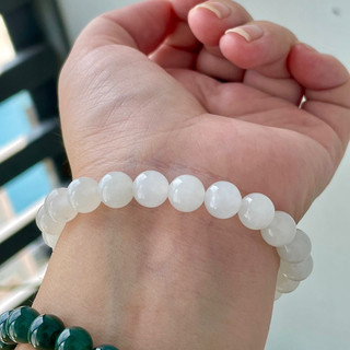 Vòng tay bạch ng.ọc bóng đẹp 8ly