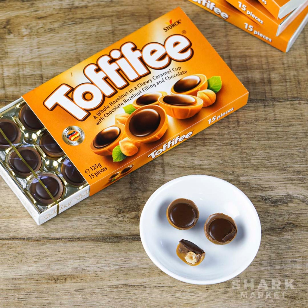 Kẹo caramen mềm phủ sôcôla nhân hạt dẻ toffifee 125g _Hàng chuẩn Đức