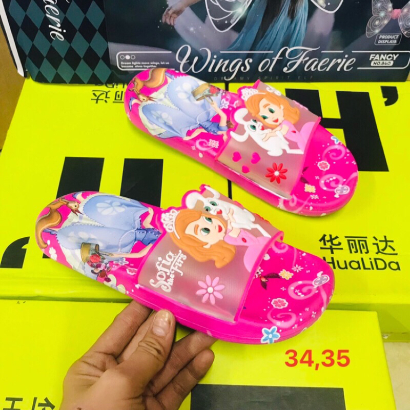 Dép nhựa dẻo size 33-35