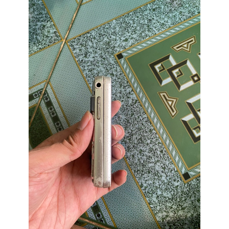 Xác điện thoại Samsung Sgh F250 không rõ tình trạng